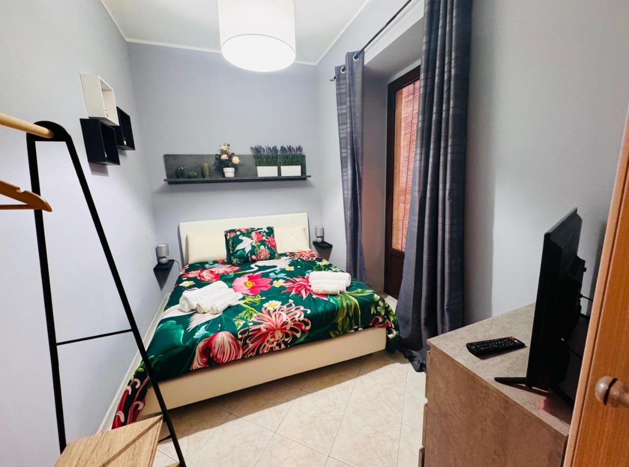 Caronda Etnea House Apartman Catania-Fontanarossai nemzetközi repülőtér Kültér fotó